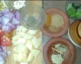 உருளைக்கிழங்கு கிரேவி (Urulaikilanku gravy recipe in tamil) ரெசிபி ஸ்டேப் 1 புகைப்படம்