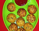 A picture of step 4 of Mixed vegetable Paneer and Semolina Appam.