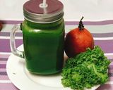 Hình bước làm 3 của món Sinh tố rau bina, kale, dứa, táo