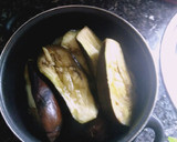Foto del paso 1 de la receta: Berenjenas rellenas de carne
