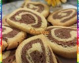 A picture of step 6 of Pinwheel COOKIES.