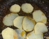 A picture of step 4 of Maqlooba rice.
