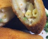 A picture of step 9 of Cheesy Pasta breadrolls.