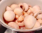 Hình bước làm 1 của món 🌱 Nấm Mỡ Kho Rong Biển Chay (Vegan)