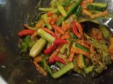 Ikan mujair dan telor ceplok pesmol acar kuning