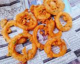 A picture of step 3 of Piyaz ke pakoray.