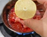 Foto langkah ke 2 dari resep Homemade Strawberry🍓Jam.