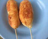 Foto langkah ke 5 dari resep Home made Corn Dog Mozarella Sosis.