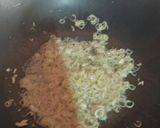 Hình bước làm 2 của món Nấm Bào Ngư Kho Sả (Chay)