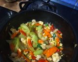 Foto langkah ke 7 dari resep 015. #bekalkerja : Tumis Labu Siam + Cumi Goreng Tepung.