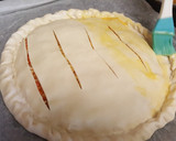 Foto del paso 8 de la receta: Empanada de pollo y crema de pimientos 