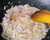 A picture of step 2 of Methi Chaman.