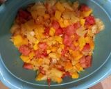 A picture of step 1 of Creamy fruit salad.