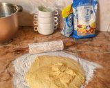 Foto langkah ke 5 dari resep Roti Sosis Keju.