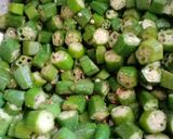 ભિન્ડા સબ્જી (bhindi sabji recipe in Gujarati) રેસીપી સ્ટેપ1ફોટો