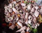 Foto langkah ke 3 dari resep Cumi Asin Pete Pedas - Simple dan Lezat.