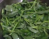 Foto langkah ke 4 dari resep 1017. Cah Kangkung Toge.