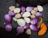 Foto langkah ke 5 dari resep Buntil Daun Singkong Isi Teri.