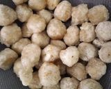 Foto langkah ke 6 dari resep Cimol Bulat bulat anti meledak.