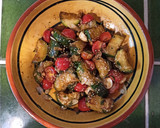 Foto del paso 4 de la receta: Ensalada de calabacín y cherrys