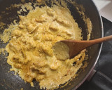 Foto del paso 2 de la receta: Espirales con pollo en salsa