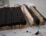 Foto langkah ke 5 dari resep Nut Free Keto Bars.