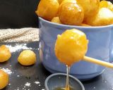 Foto langkah ke 4 dari resep Cinnamon Honey Luqaimat.