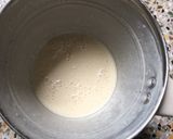 A picture of step 3 of Thick Banana Smoothie.