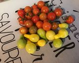Une image de l'étape 2 de Piments verts à la compotée de tomates, citron vert et épices.