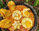 Foto langkah ke 4 dari resep Pecel Telur dan Bakwan Jagung.