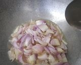 A picture of step 2 of Kadhai paneer.