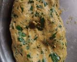 A picture of step 4 of Methi Thepla.