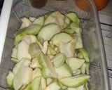 Foto langkah ke 1 dari resep Rujak Jambu Kristal.