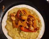Csirkés quesadilla recept fázis 4 fotója