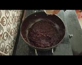 A picture of step 11 of Beetroot halwa.