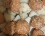गुड़ वाला शकरकंद का हलवा (Gur wala shakarkand ka halwa recipe in Hindi) रेसिपी चरण 3 फोटो