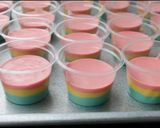Foto langkah ke 6 dari resep Rainbow Cake Kukus Mini Cup.