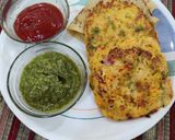 A picture of step 6 of Bread chilla and atta chilla.