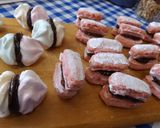 Foto del paso 2 de la receta: Biscuits y merengues con crema de chocolates y toffe