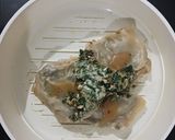 A picture of step 4 of Ricotta cheese and spinach pockets.