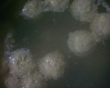 Foto langkah ke 3 dari resep Bakso Kakap Kuah Susu.