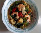 Foto langkah ke 4 dari resep Tumis Kangkung Udang.
