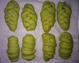 Foto langkah ke 5 dari resep Roti pandan.