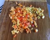 Une image de l'étape 4 de Salade de riz au thon, légumes et feta sauce truffée.