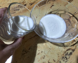 Foto del paso 2 de la receta: Coca de San Juan con albaricoques y almendras