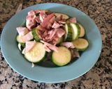 Foto del paso 1 de la receta: Estofado de salchichas con papas (patatas)