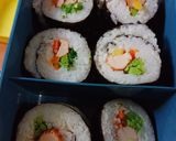 Foto langkah ke 3 dari resep Nasi Gulung Sederhana (ide bekal sekolah).