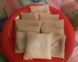 Foto langkah ke 4 dari resep 18. Spicy Lumpia Sosis Mayo💕.