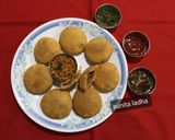 मूंग दाल कचौरी (Mung dal kachori recipe in Hindi) रेसिपी चरण 14 फोटो