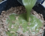 Foto del paso 5 de la receta: Verdolaga con cerdo en salsa verde